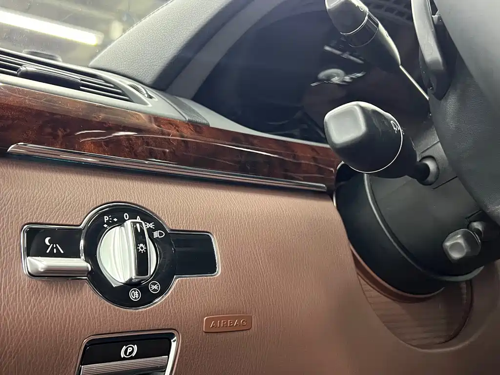 Mercedes-Benz S-Class 2011 — фото 11