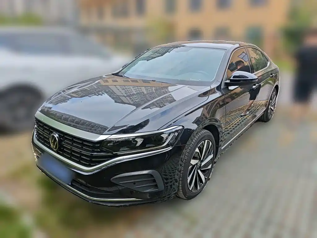 Volkswagen Passat 2024