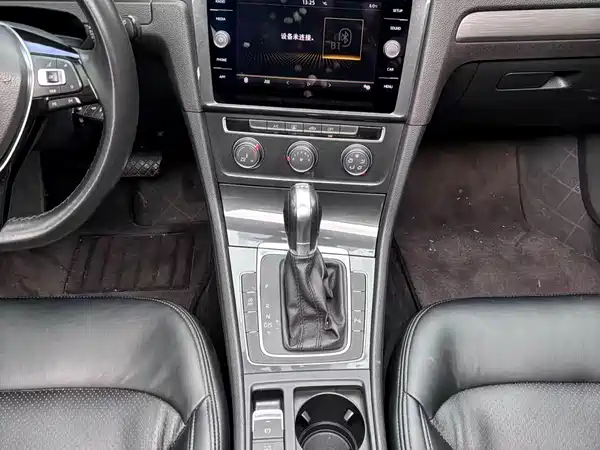 Volkswagen Golf 2019