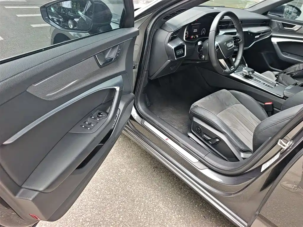 Audi A6L 2020 — фото 23