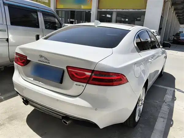 Jaguar XEL 2019
