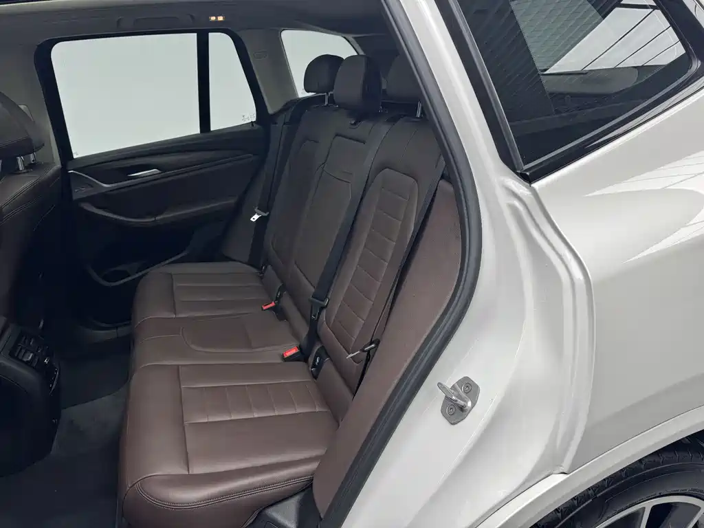 BMW X3 2019 — фото 11