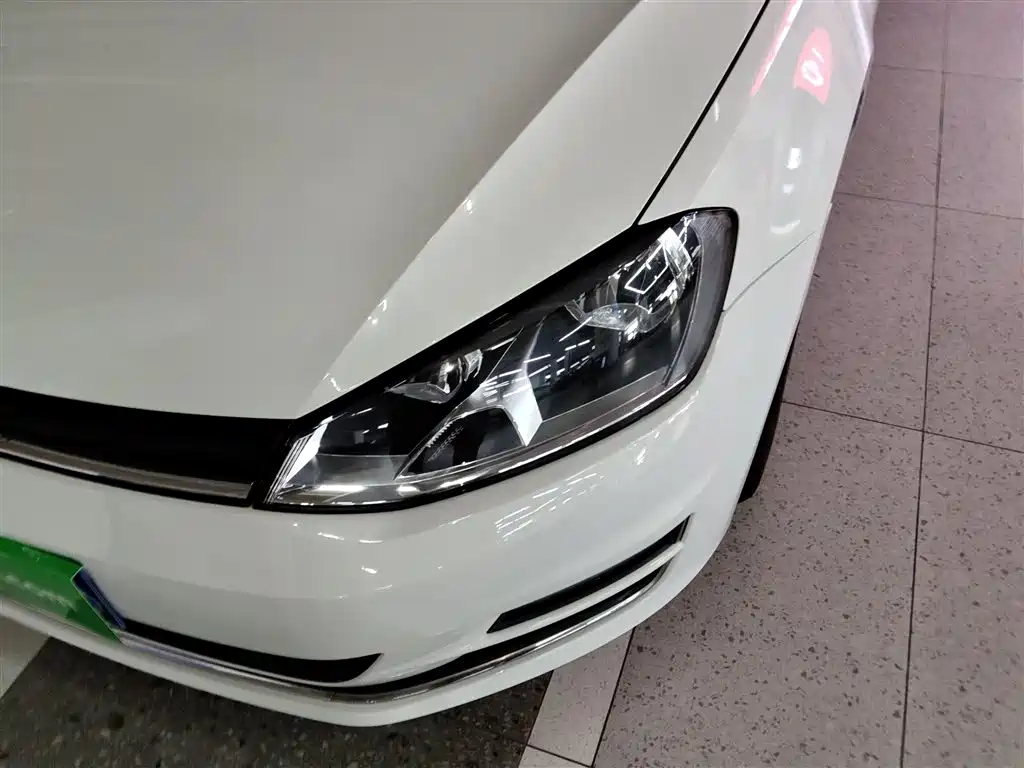 Volkswagen Golf 2015 — фото 24