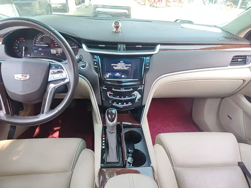 Cadillac XTS 2017 — фото 13
