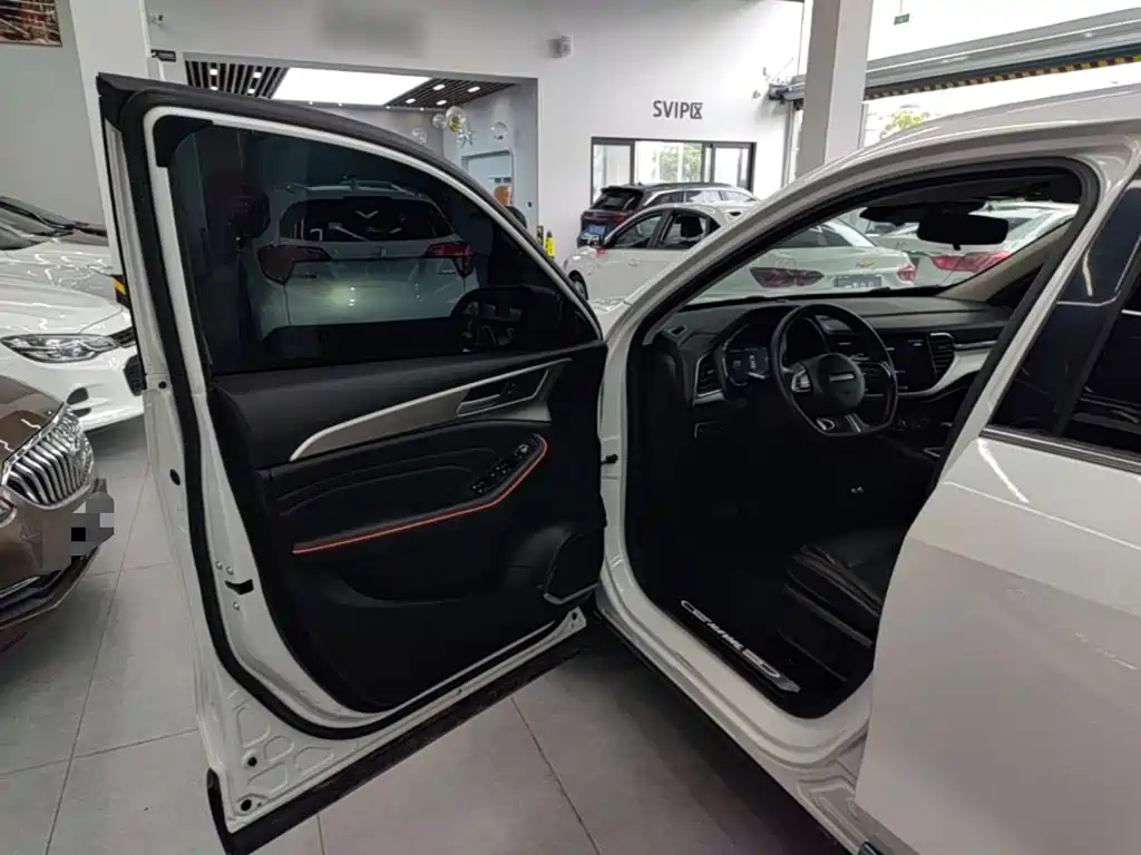 Haval F7 2021 — фото 16