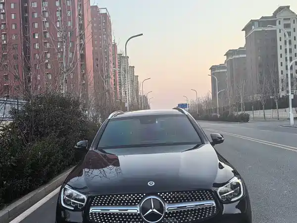 Mercedes-Benz GLC 2021