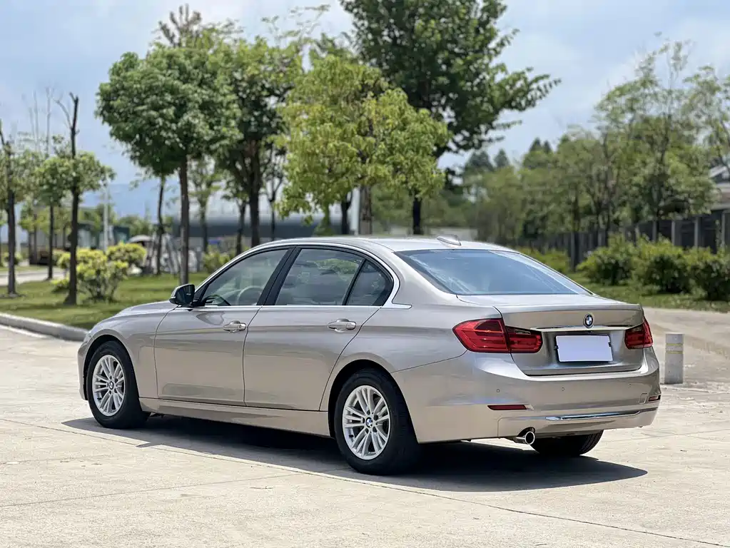 BMW 3 Series 2015