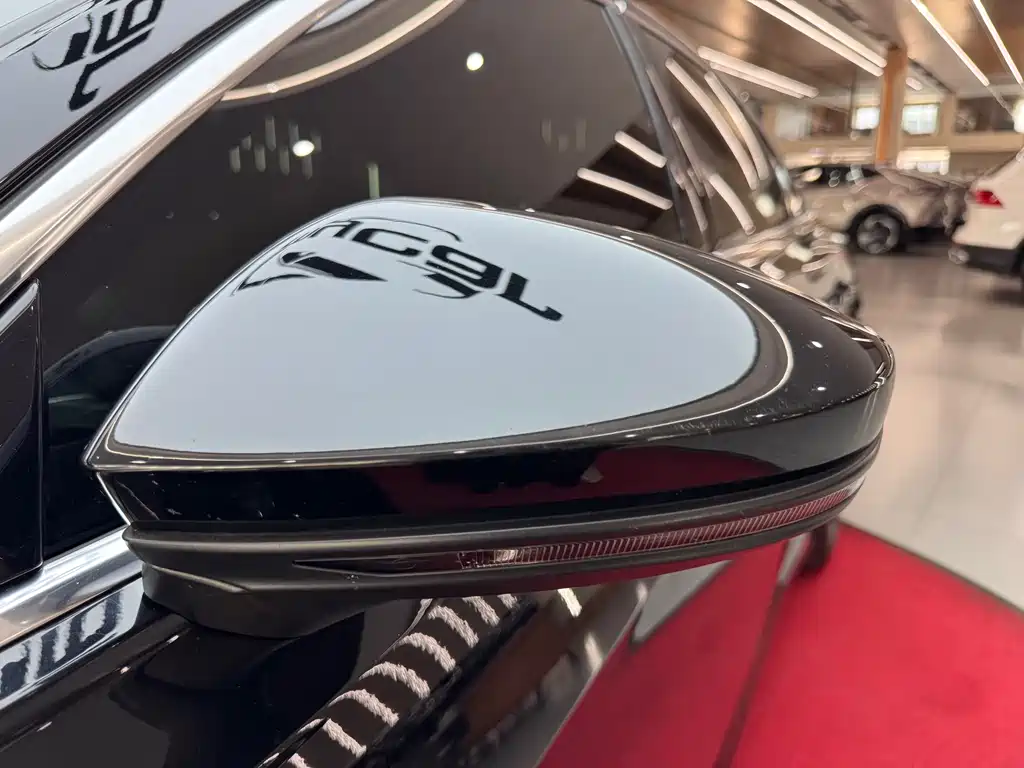 Audi A6L 2023 — фото 33