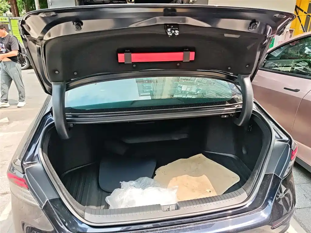 Honda Accord 2024 — фото 15