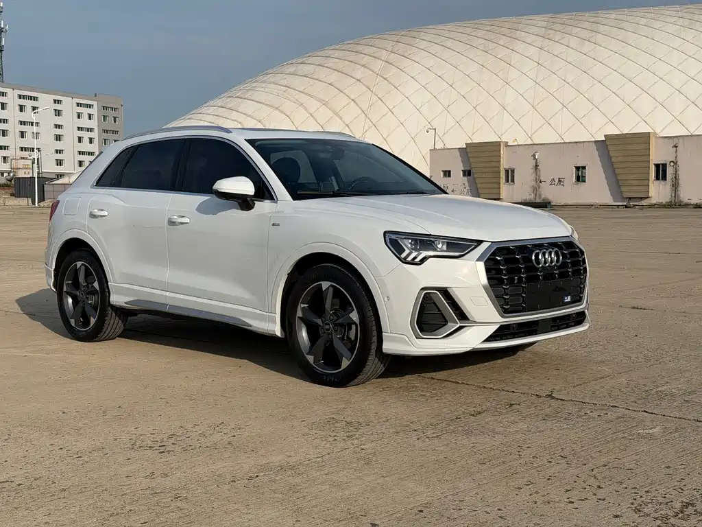 Audi Q3 2022