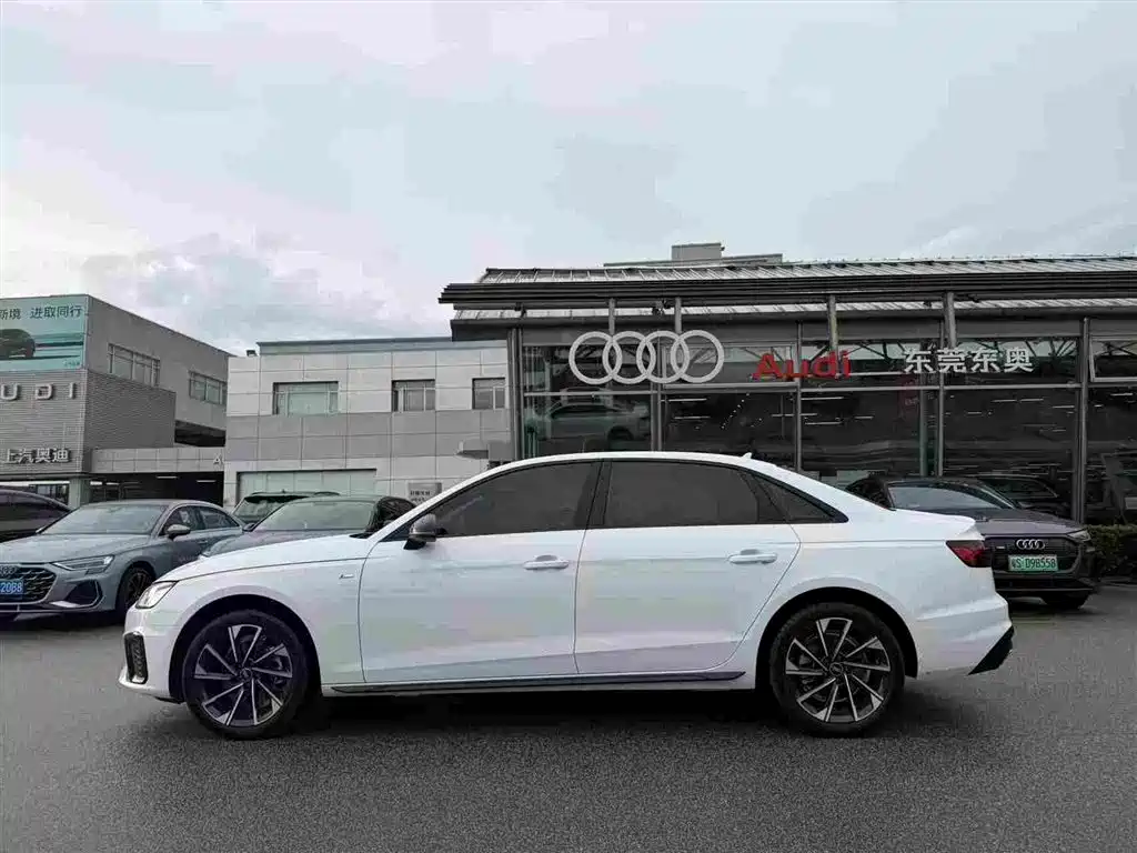 Audi A4L 2026 — фото 3