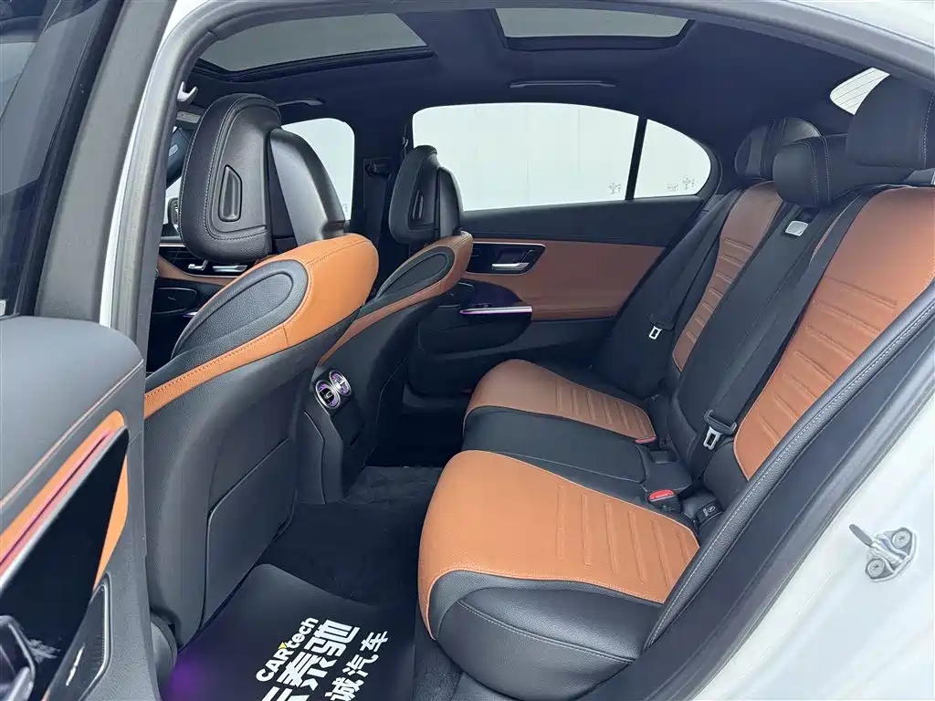 Mercedes-Benz C-Class 2023 — фото 20