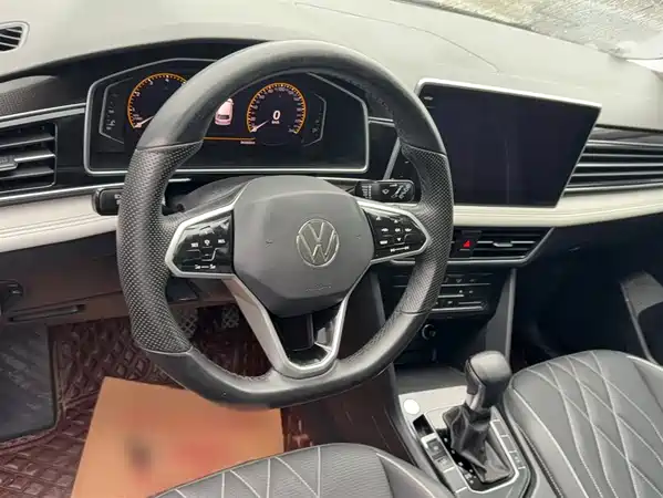 Volkswagen Tiguan L 2022