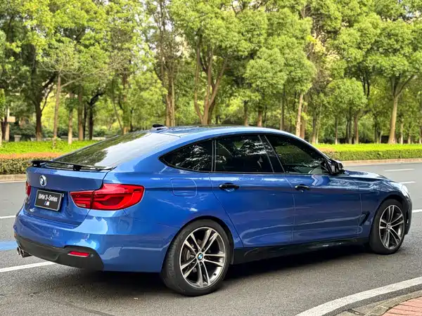 BMW 3 Series GT 2018