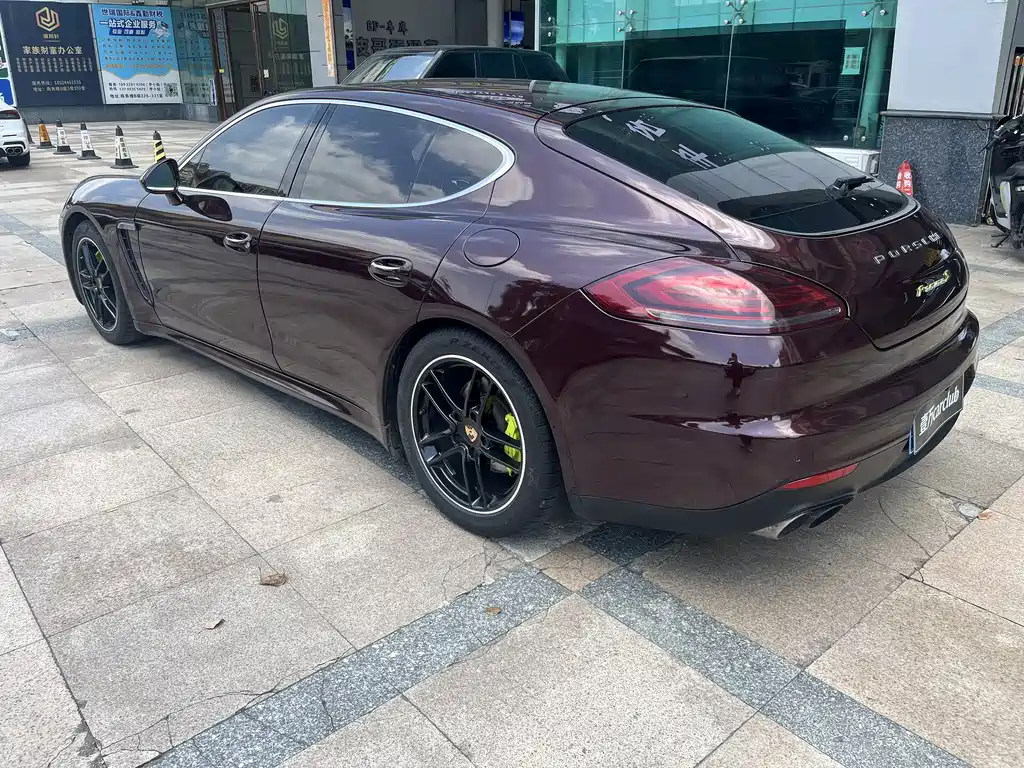 Porsche Panamera Hybrid 2015 — фото 8