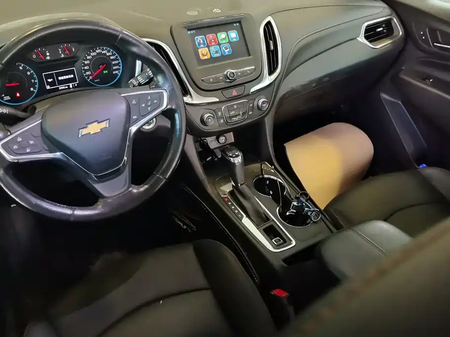 Chevrolet Equinox 2019 — фото 12