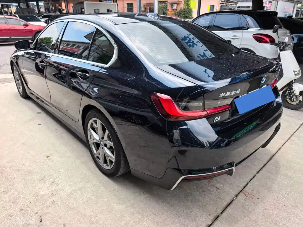 BMW i3 2023 — фото 13