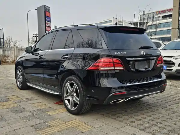 Mercedes-Benz GLE 2017