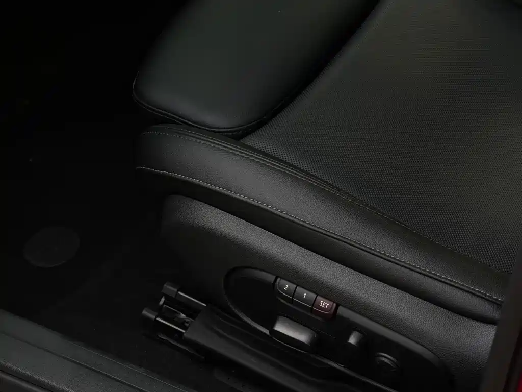 MINI Clubman 2020 — фото 25