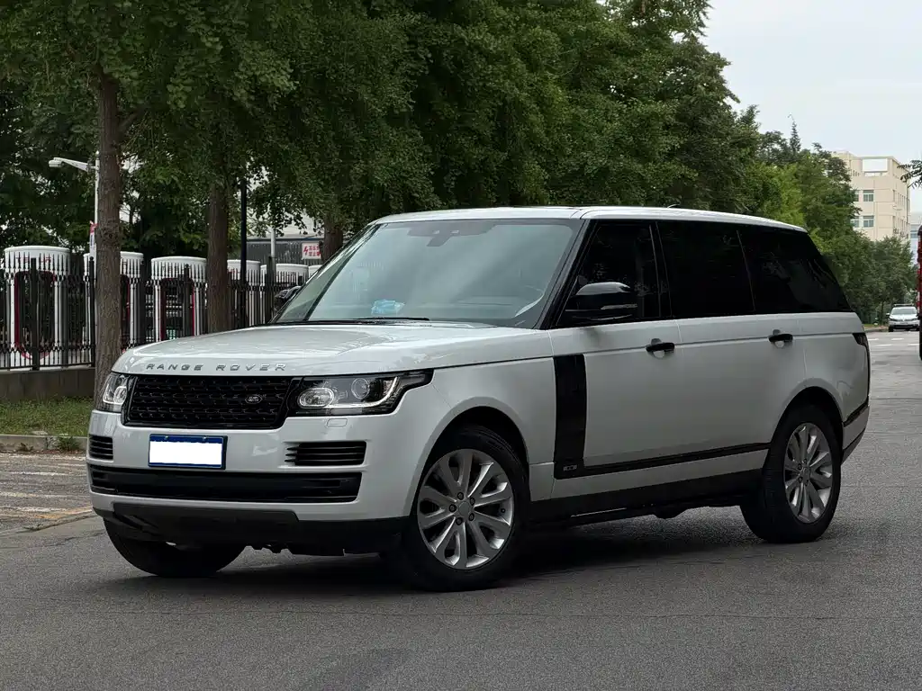 Land Rover Range Rover 2017 — фото 1
