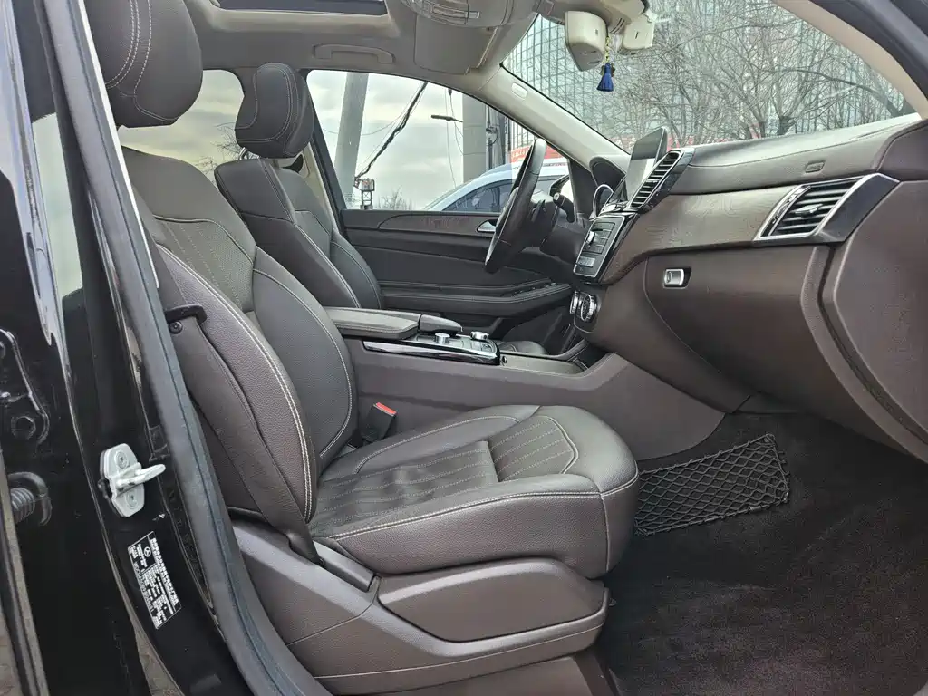 Mercedes-Benz GLE 2018 — фото 10