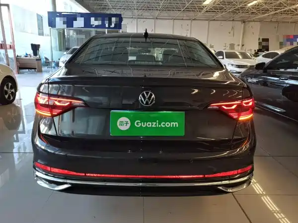 Volkswagen Sagitar 2023
