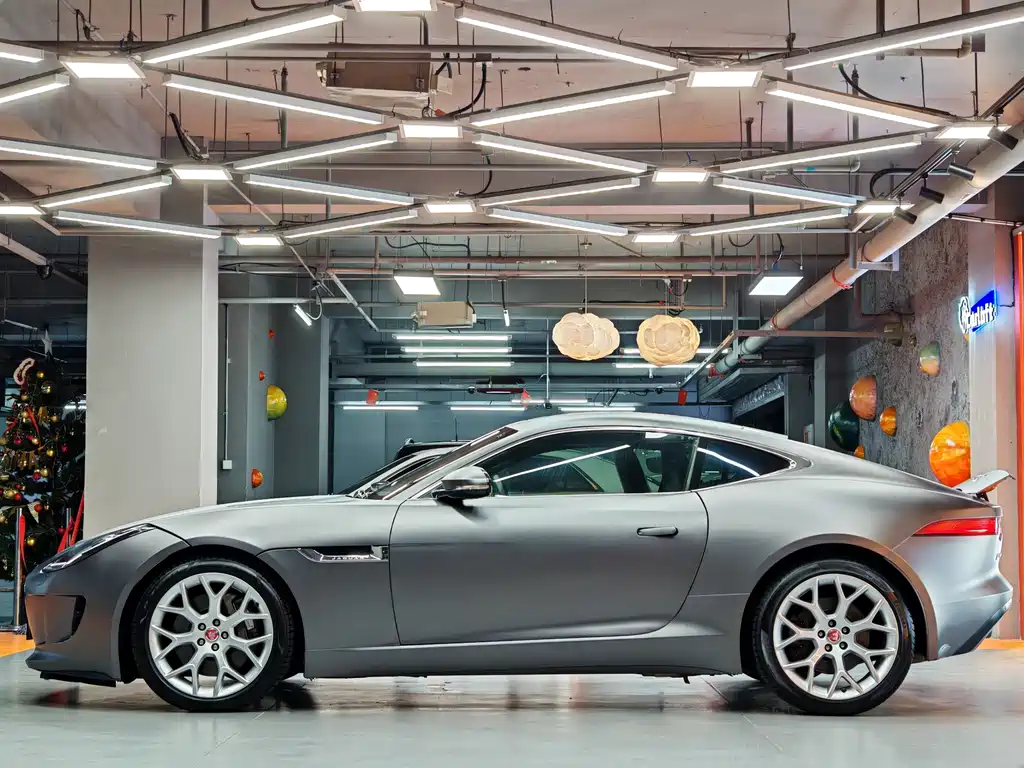 Jaguar F-TYPE 2015 — фото 8