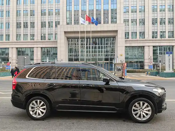 Volvo XC90 2018