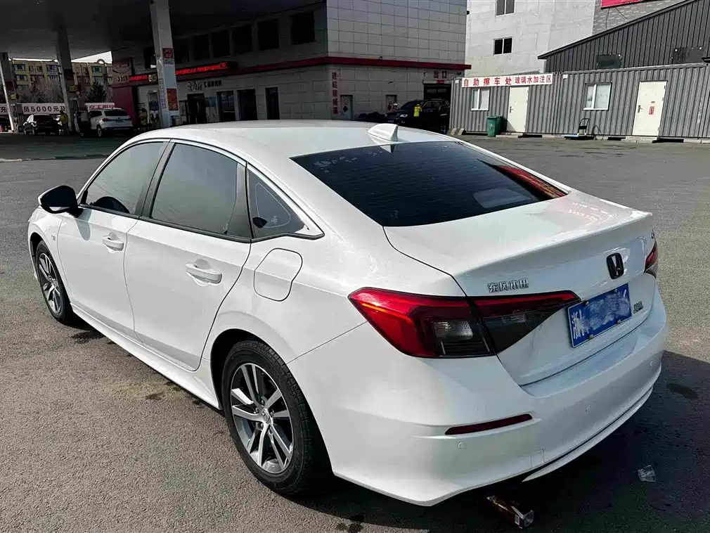 Honda Civic 2021 — фото 17