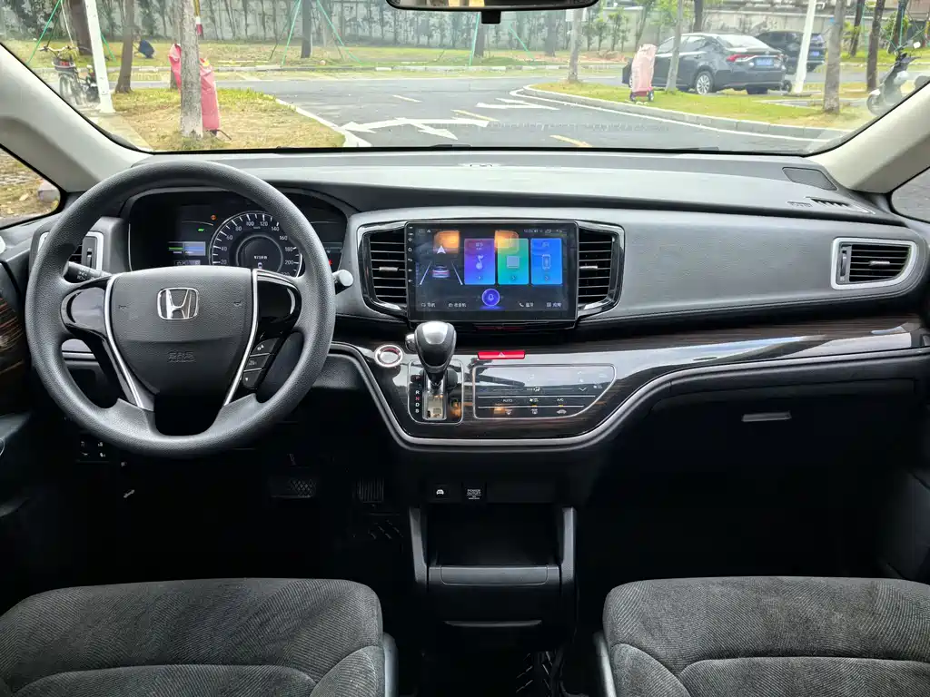 Honda Odyssey 2021 — фото 12