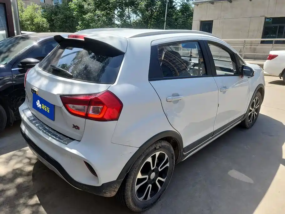Geely Vision X3 2018