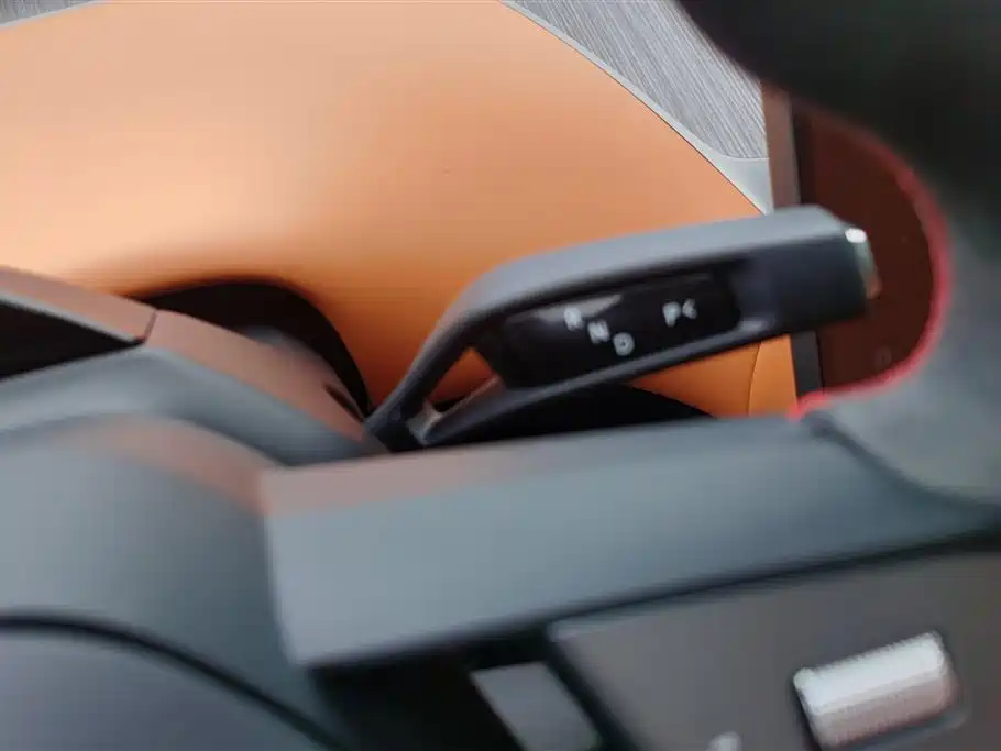 Xiaomi YU7 2025 — фото 15