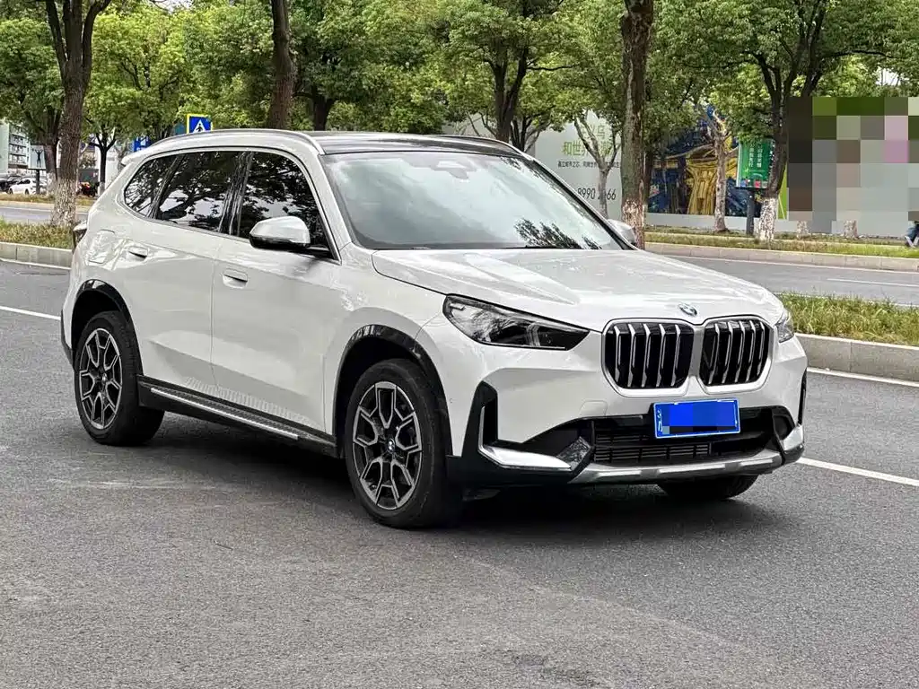 BMW X1 2023 — фото 3