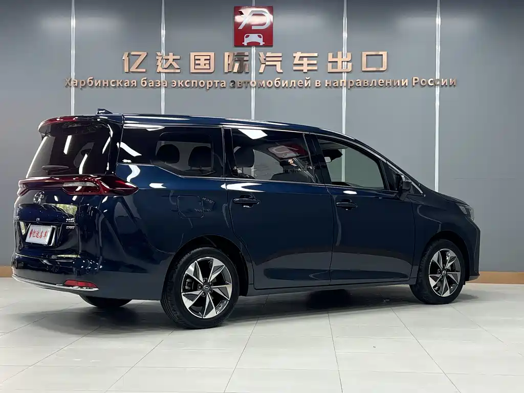 GAC Motor Trumpchi M6 2022 — фото 6