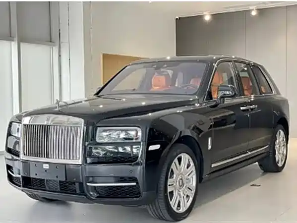 Rolls-Royce Cullinan 2024