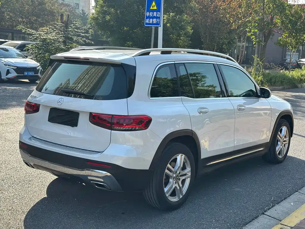 Mercedes-Benz GLB 2020 — фото 14