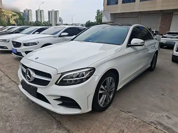 Mercedes-Benz C-Class 2020