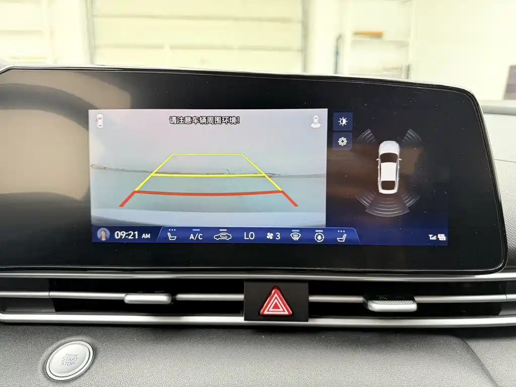 Hyundai Elantra 2022 — фото 10