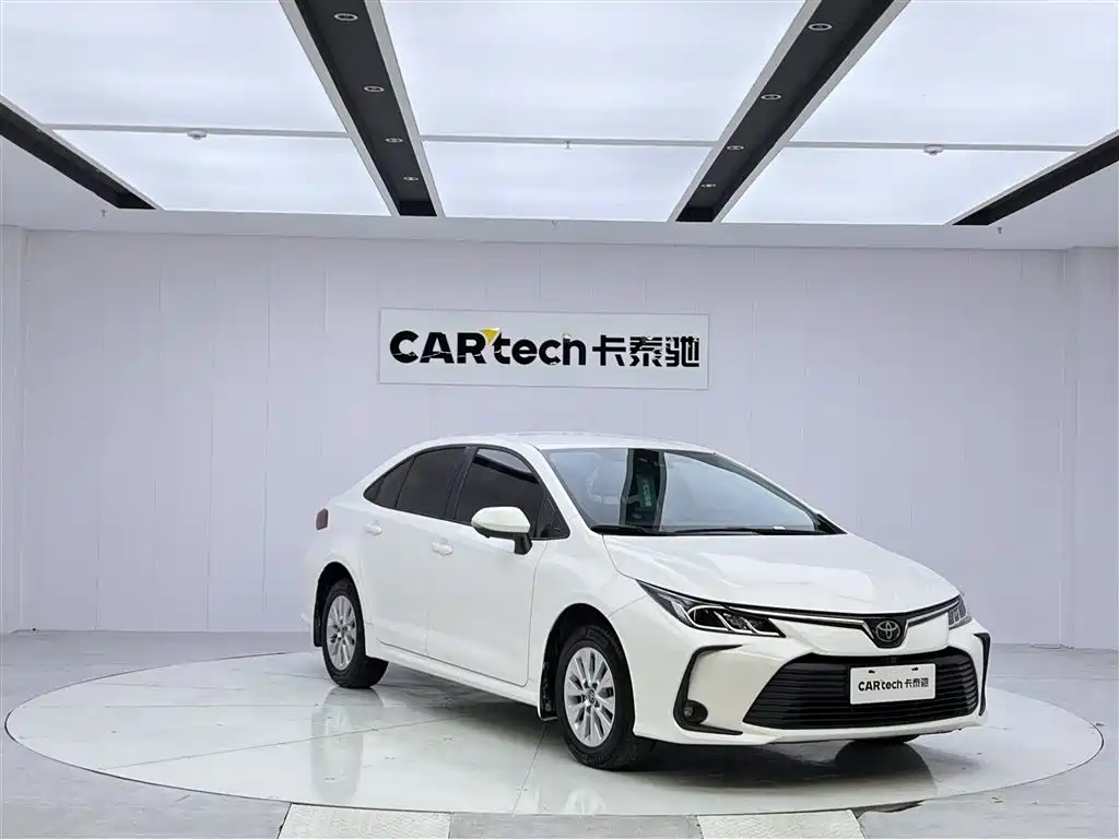 Toyota Corolla 2020 — фото 2