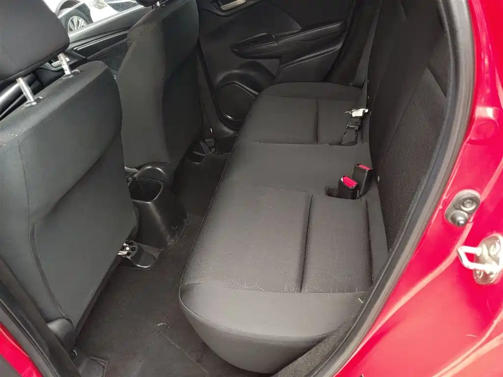 Honda Fit 2018 — фото 13
