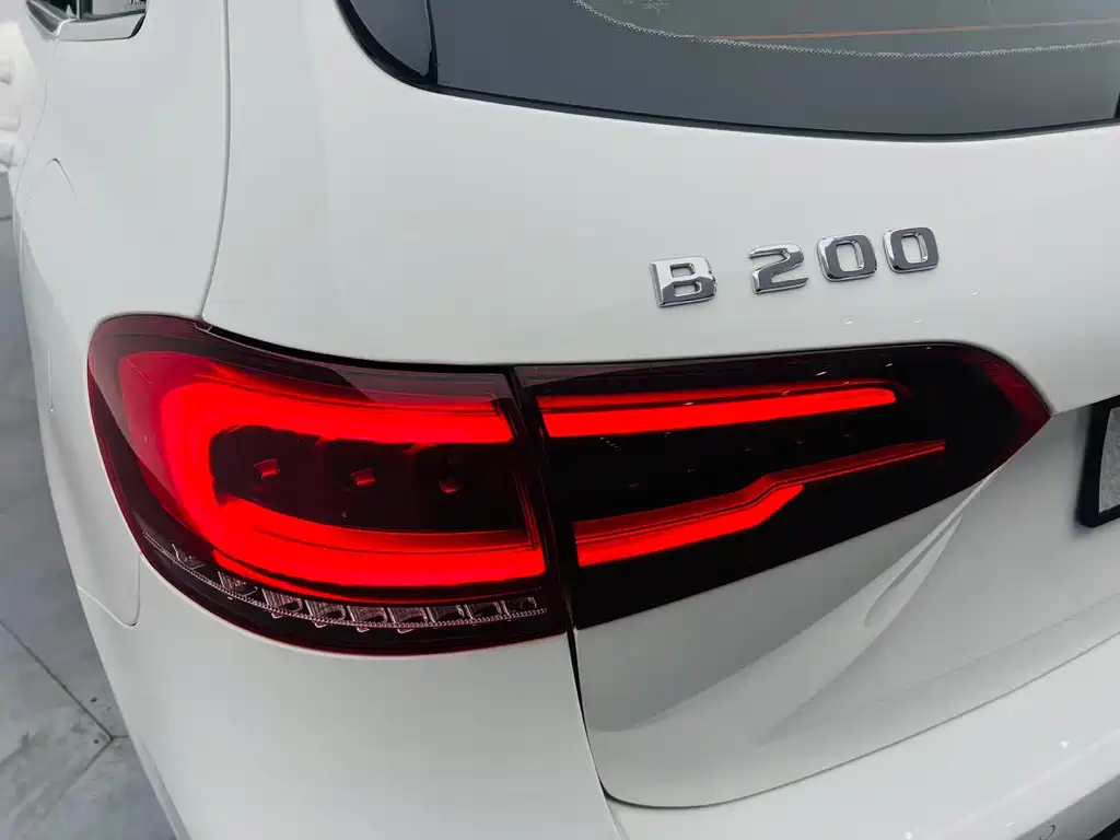 Mercedes-Benz B-Class 2022 — фото 4