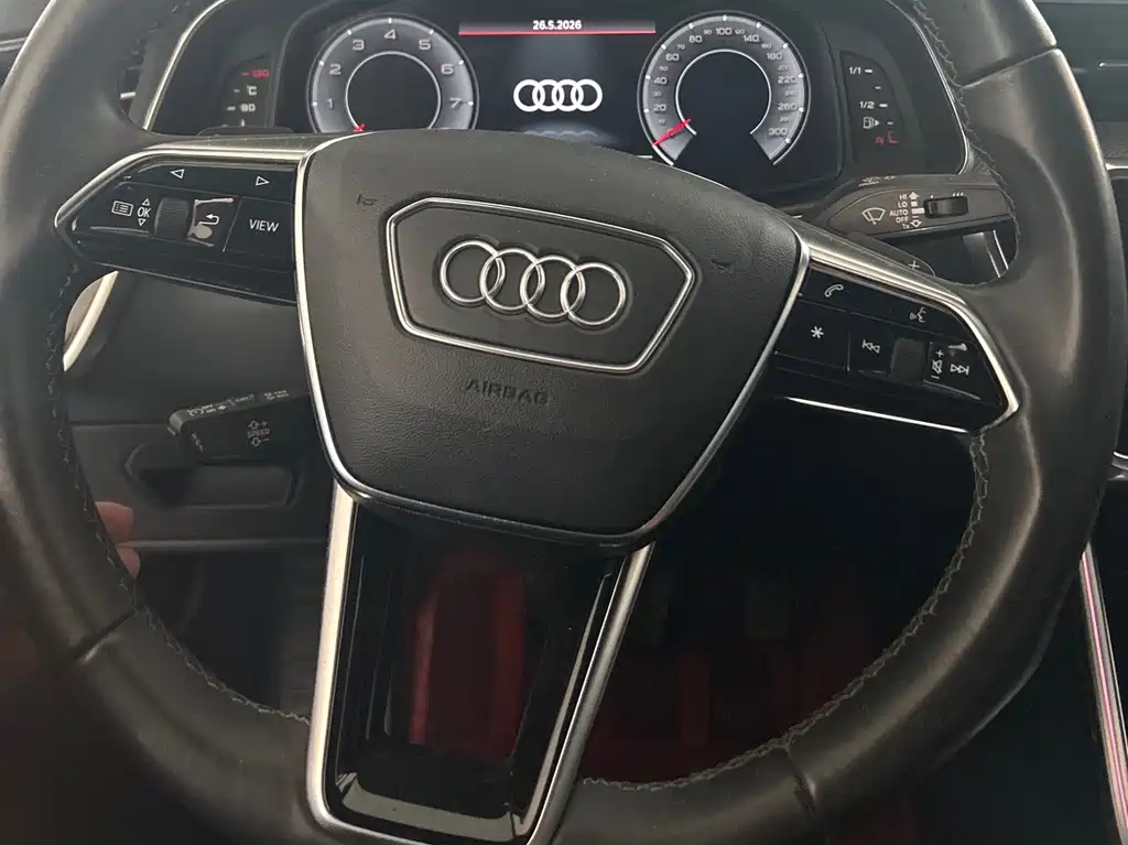 Audi A6L 2021 — фото 6