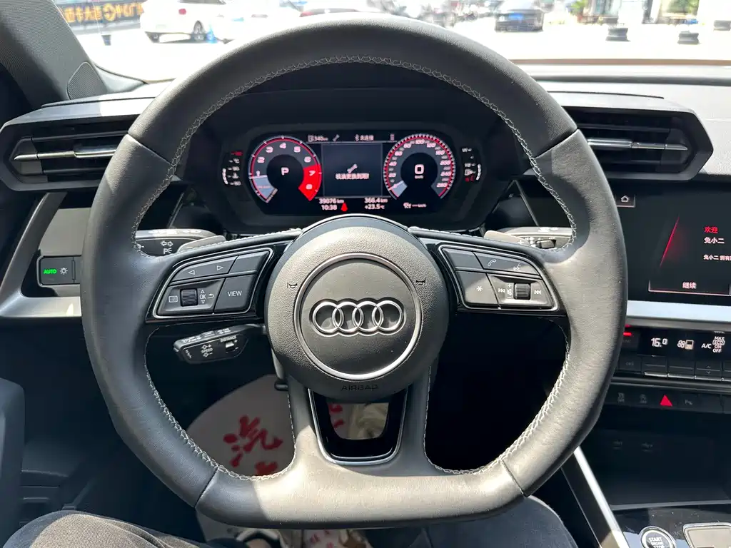 Audi A3 2022 — фото 15