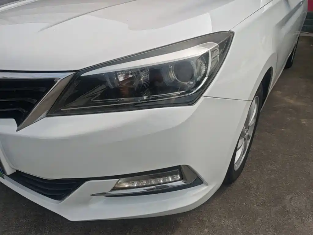 Changan V7 2017 — фото 24
