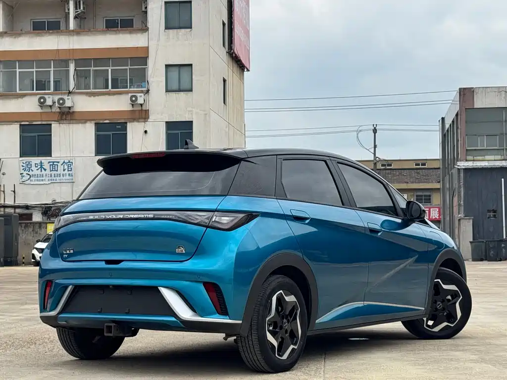 BYD Dolphin 2022 — фото 11