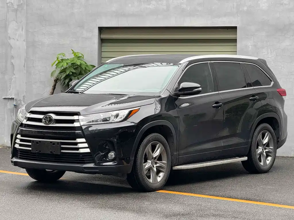 Toyota Highlander 2020 — фото 3
