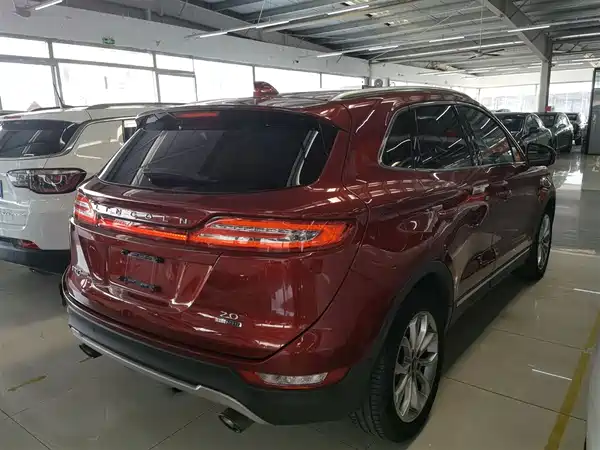 Lincoln MKC 2014