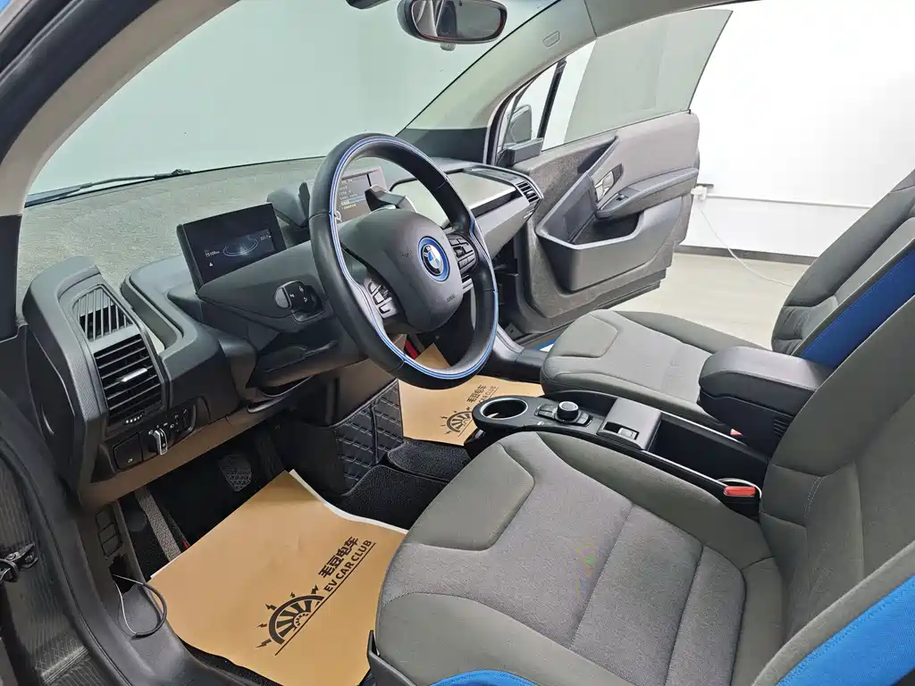 BMW i3 2017 — фото 9