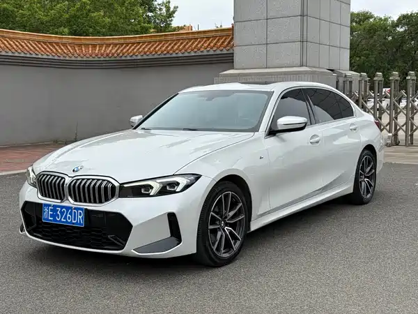 BMW 3 Series 2023