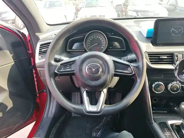 Mazda CX-4 2018